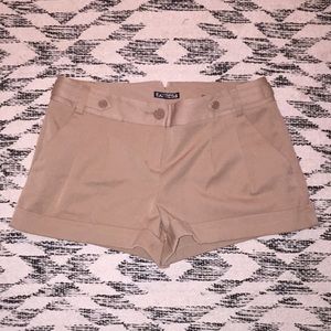 Express shorts pleated dark khaki NWOT